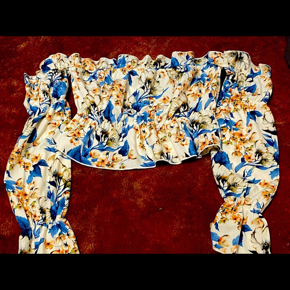 Colorful crop top - Picture 2 of 2